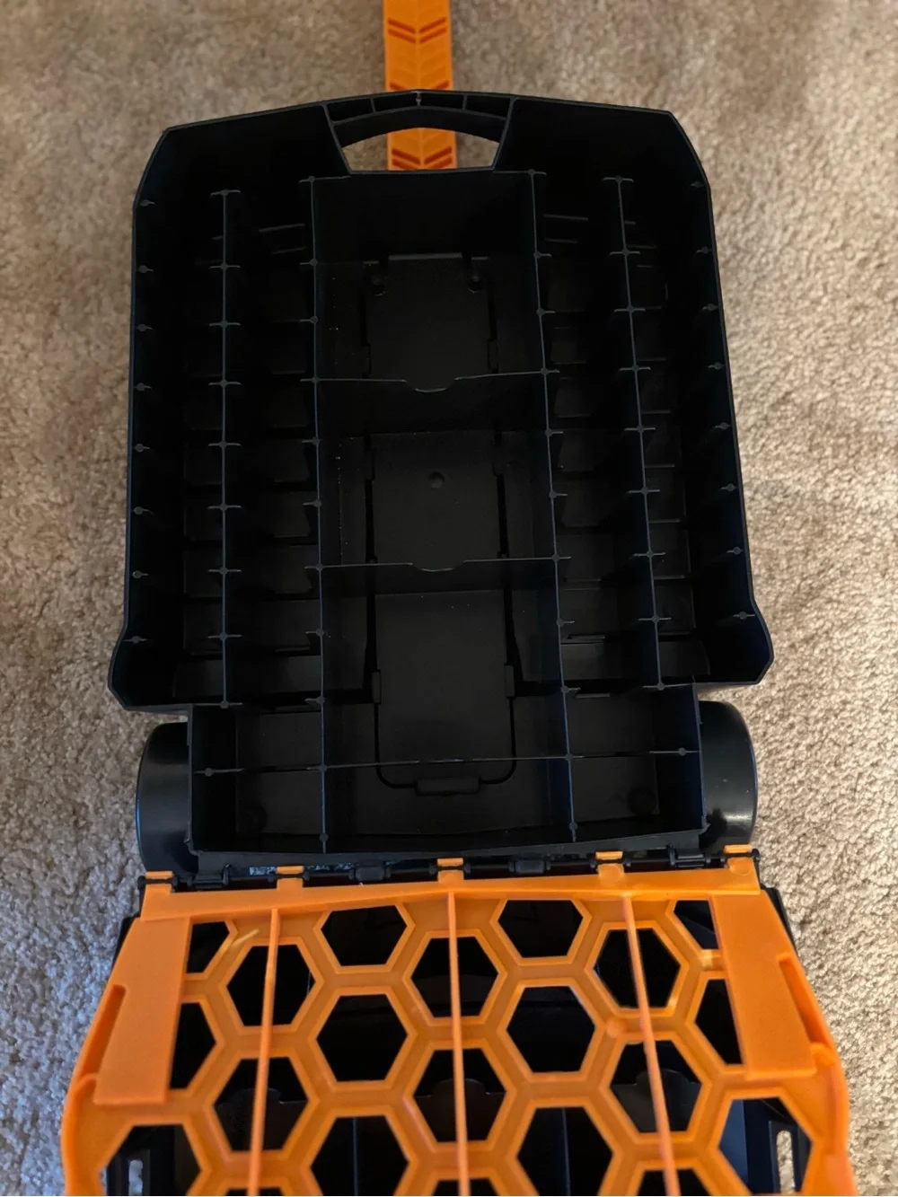 Hot Wheels 100-Car Rolling Case with Orange Pull Handle